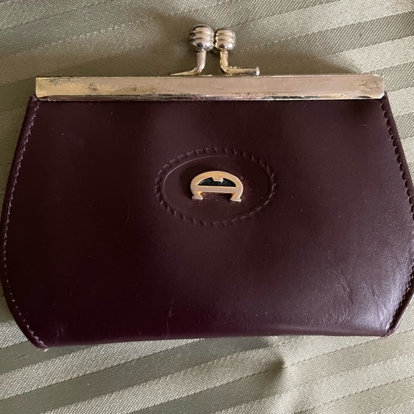 Vintage Etienne Aigner Deep Burgundy Leather Wallet Set , Key Ring and Mirror - Picture 7 of 16